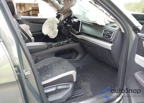 2024 Volkswagen Atlas 2.0T Peak Edition Se W/Technology z USA, uszkodzony, nr VIN 1V2CR2CA2RC596063